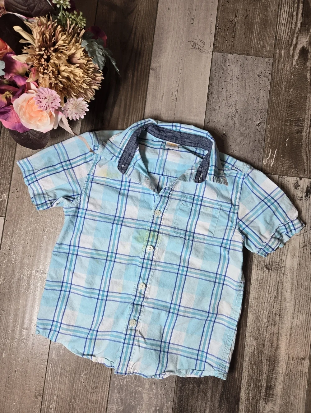 Gymboree Boys Blue and White Plaid Short Sleeve Buttondown Shirt Size Small 5-6